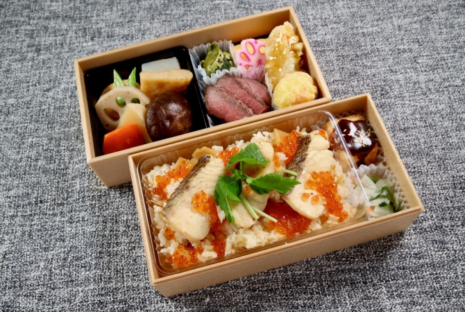 【New】桜鯛の鯛めしイクラのせと和牛ステーキ(二段重)の画像1
