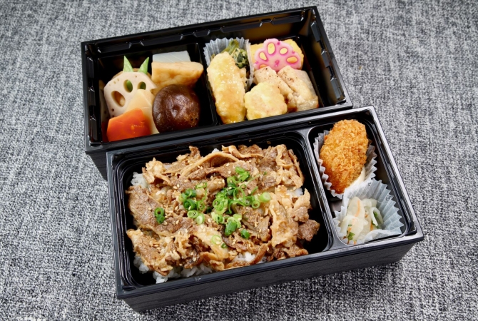 【New】牛カルビ焼肉(二段重)の画像1