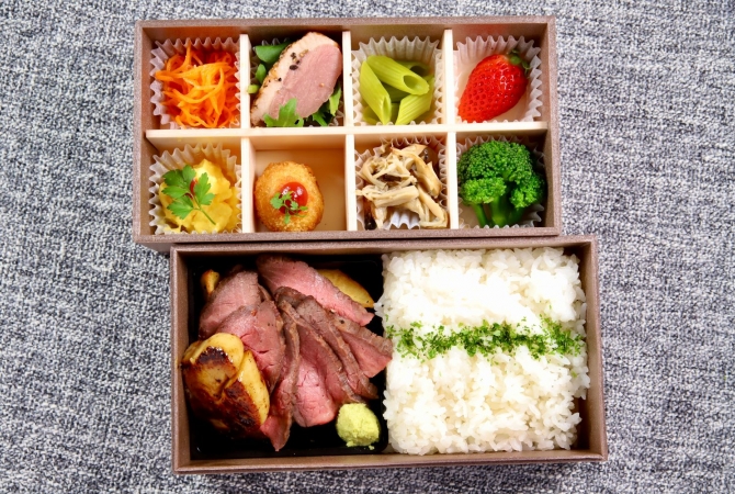 【New】プレミアム和牛ステーキ～フォアグラ西京味噌漬け添え～の画像3